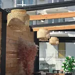 Hotel Adeti 2*