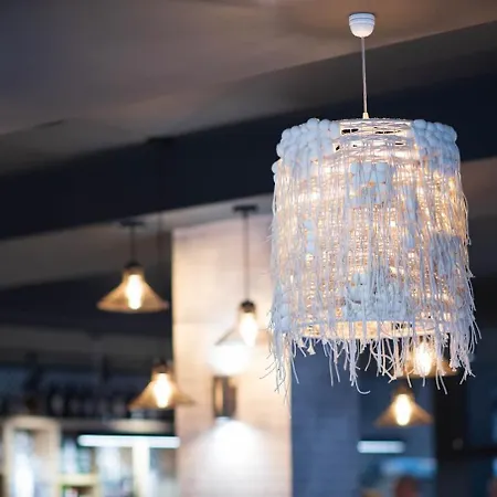 ホテル Adeti ネセバル