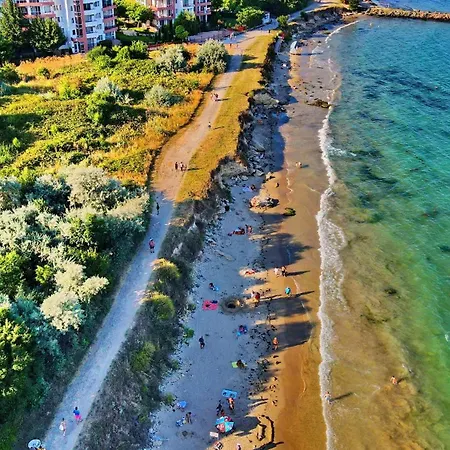 Adeti Nesebar