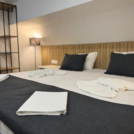 Otel Adeti 2*