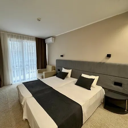 Adeti 2* نيسيبار