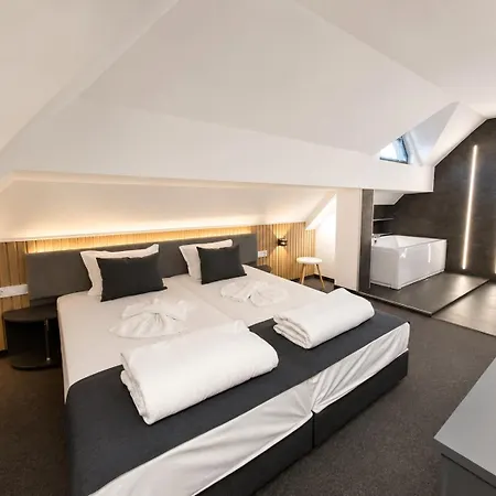 Adeti Otel 2*